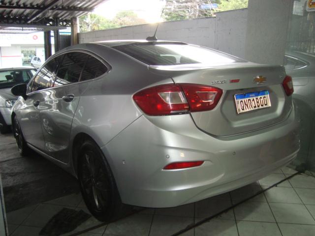 CHEVROLET Cruze Sedan - Foto