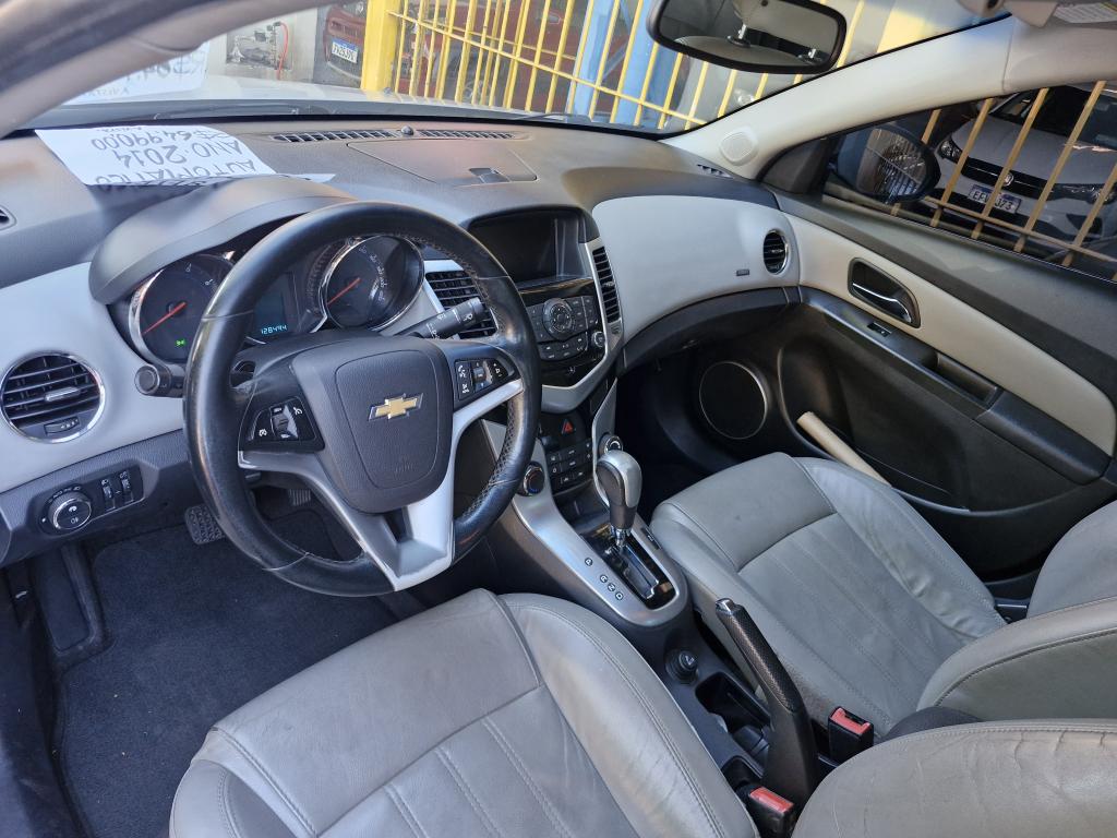 CHEVROLET Cruze Sedan - Foto