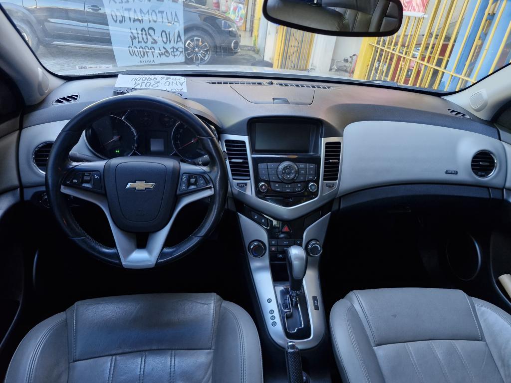 CHEVROLET Cruze Sedan - Foto