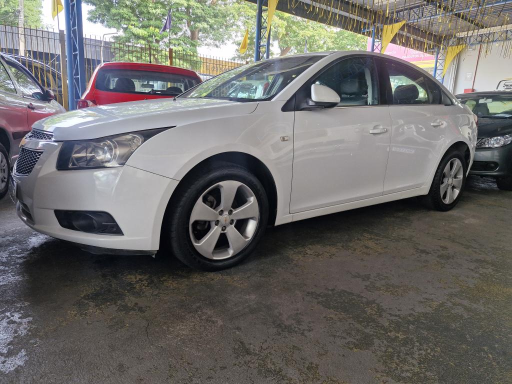 CHEVROLET Cruze Sedan