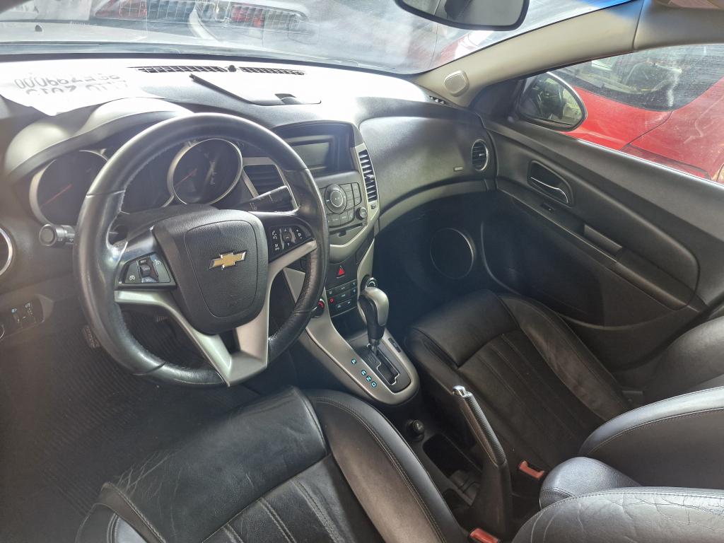 CHEVROLET Cruze Sedan - Foto