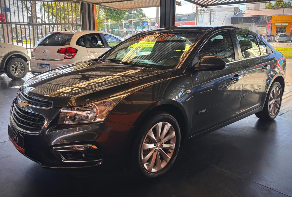 CHEVROLET Cruze Sedan - Foto