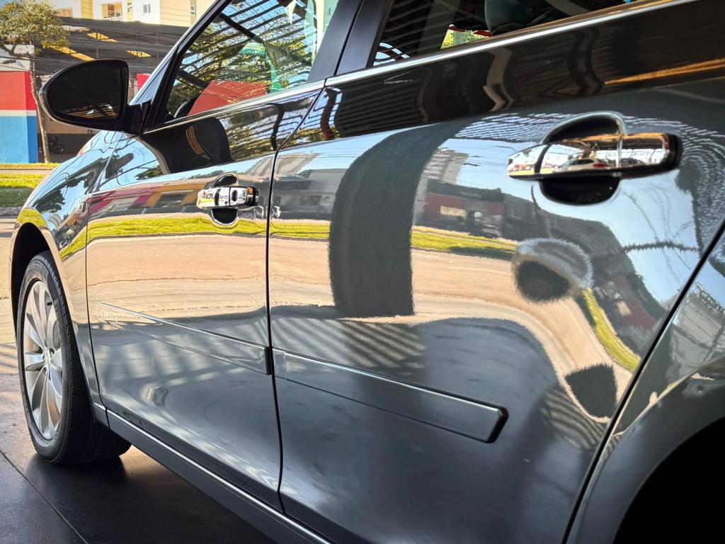 CHEVROLET Cruze Sedan - Foto