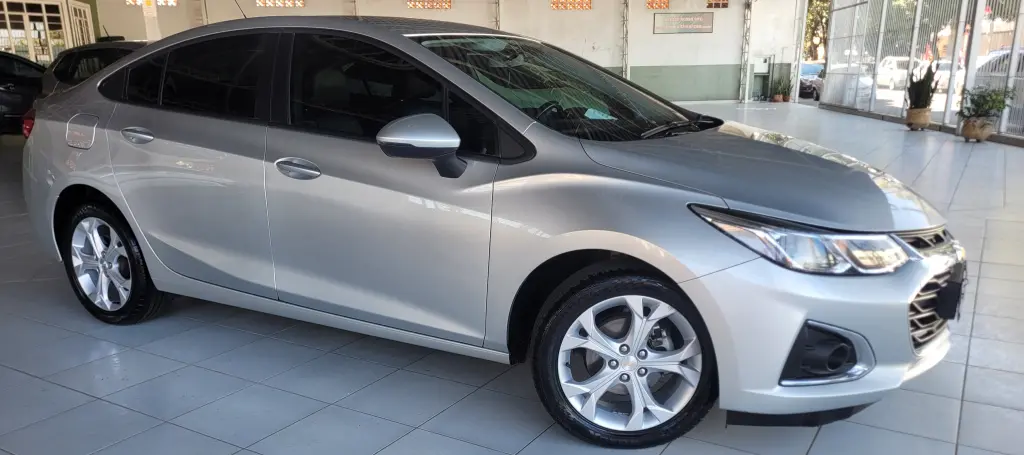 CHEVROLET Cruze Sedan - Foto