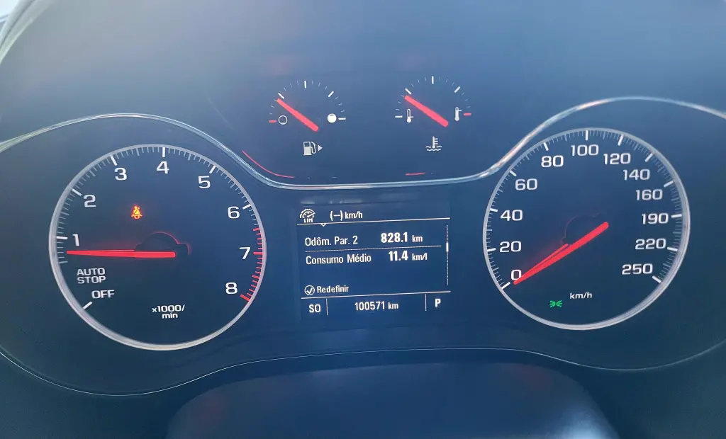 CHEVROLET Cruze Sedan - Foto