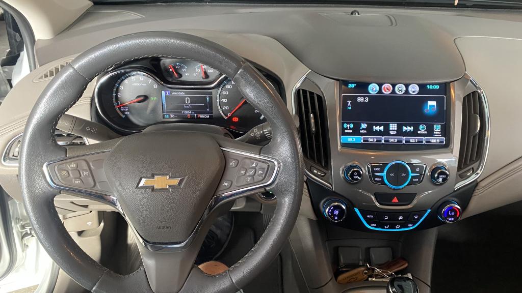 CHEVROLET Cruze Sedan - Foto