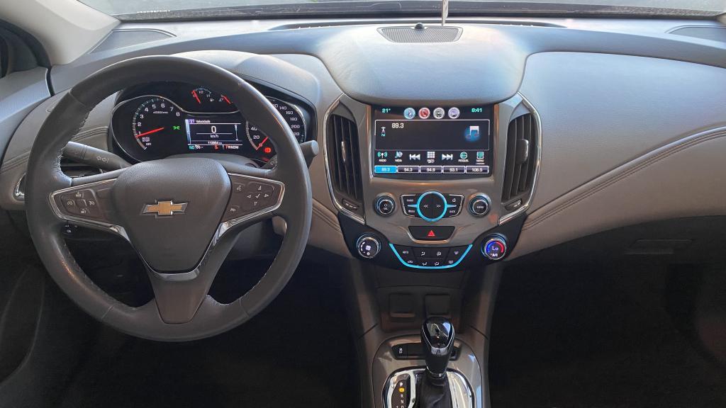 CHEVROLET Cruze Sedan - Foto