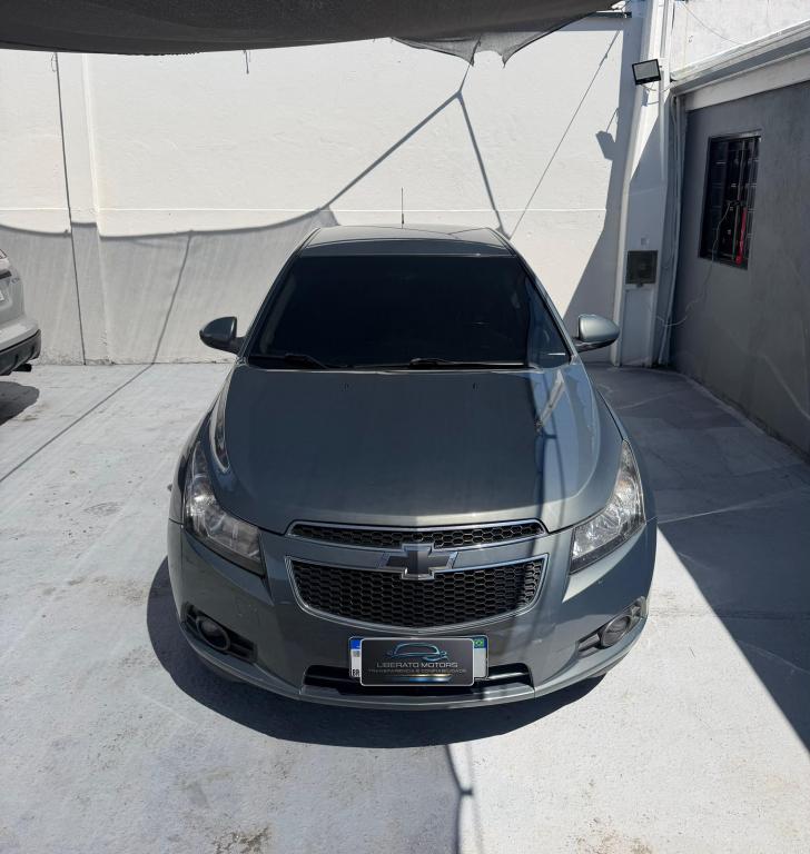 CHEVROLET Cruze Sedan - Foto