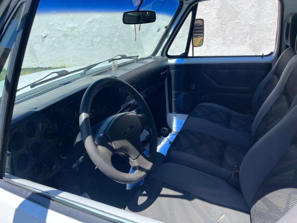 CHEVROLET D20 - Foto
