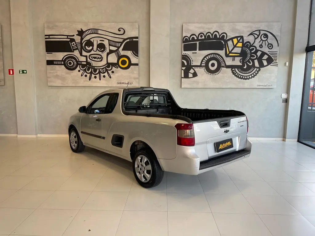 CHEVROLET Montana - Foto