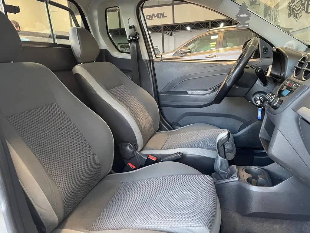 CHEVROLET Montana - Foto