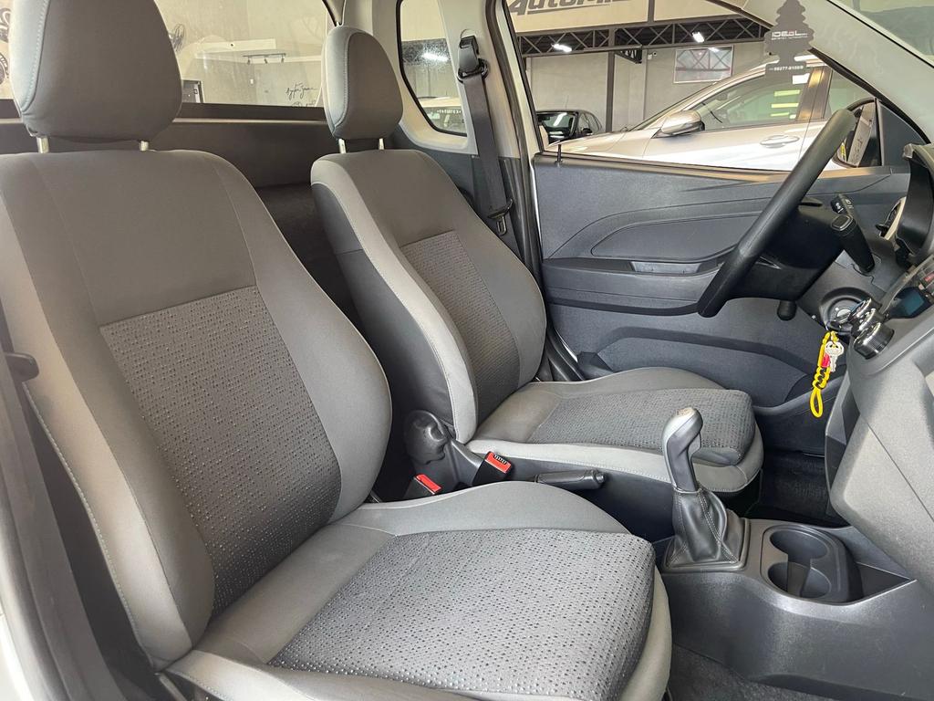 CHEVROLET Montana - Foto