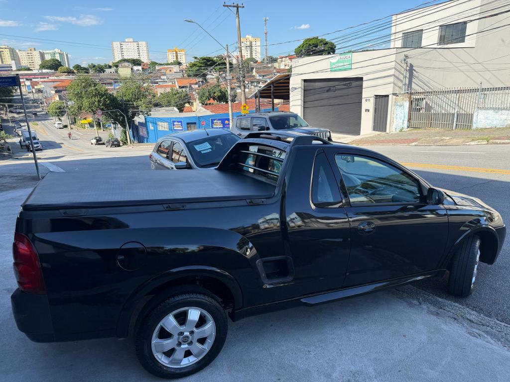 CHEVROLET Montana - Foto