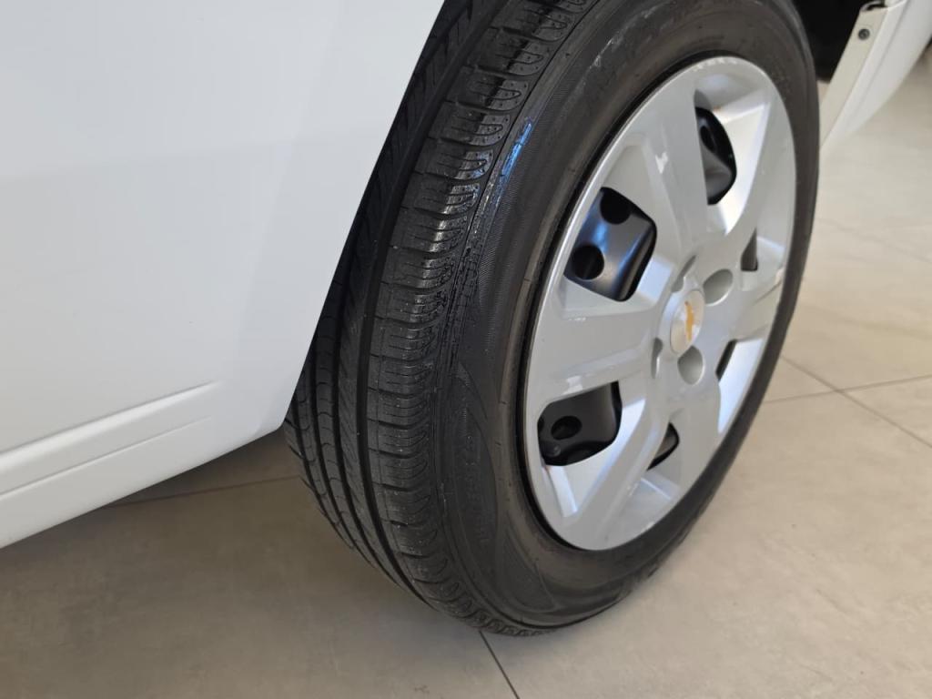 CHEVROLET Montana - Foto