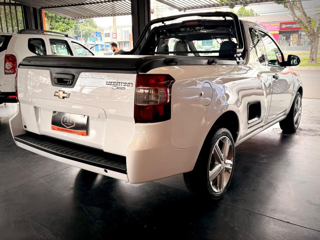 CHEVROLET Montana - Foto