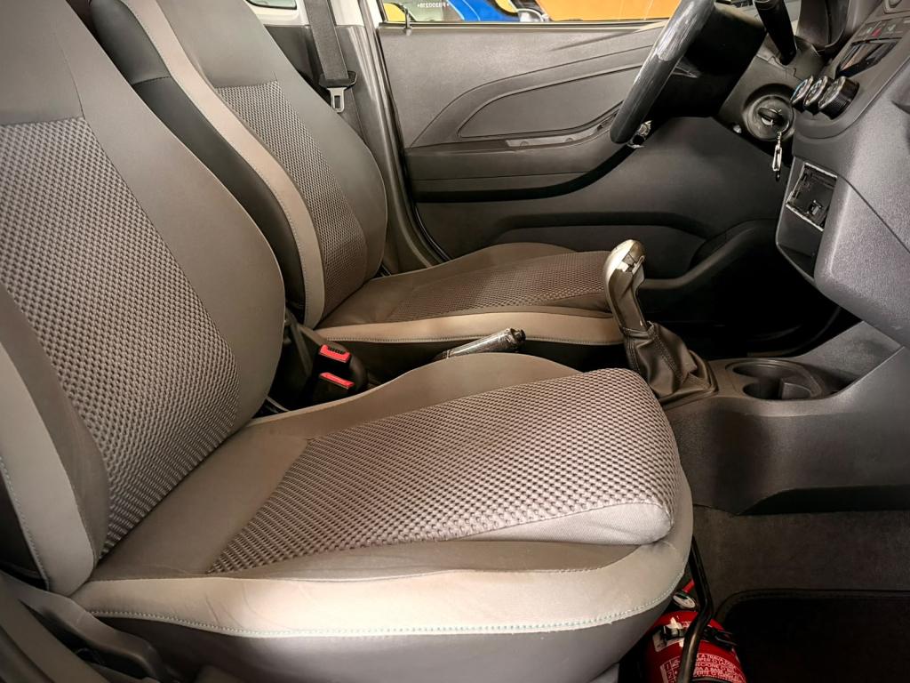 CHEVROLET Montana - Foto