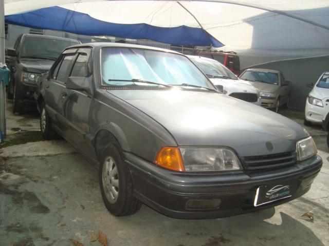 CHEVROLET Monza Sedan - Foto