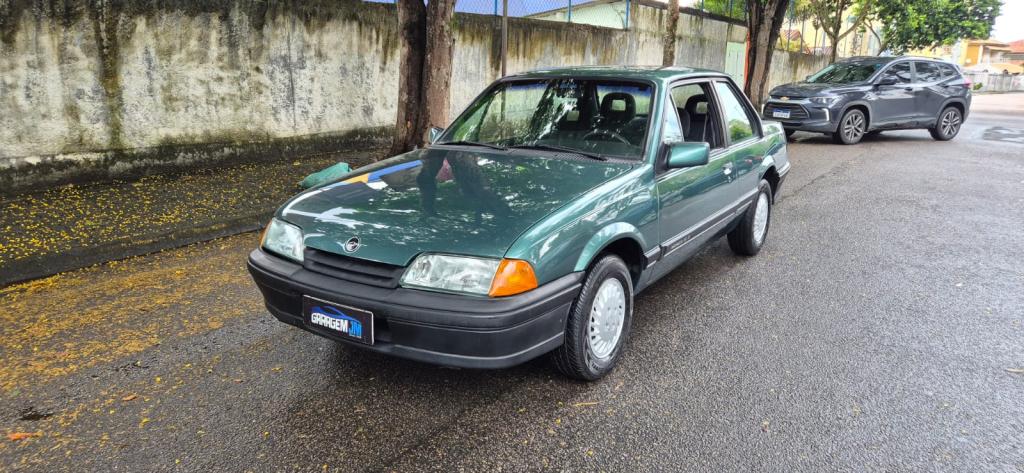 CHEVROLET Monza Sedan - Foto