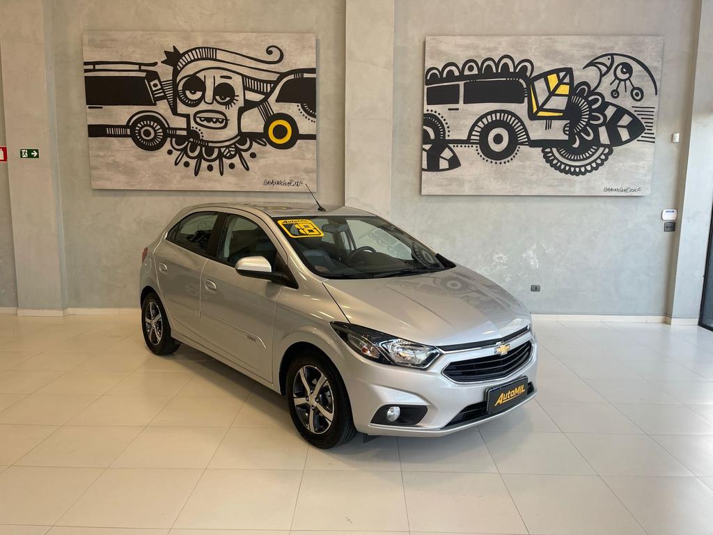 CHEVROLET Onix Hatch