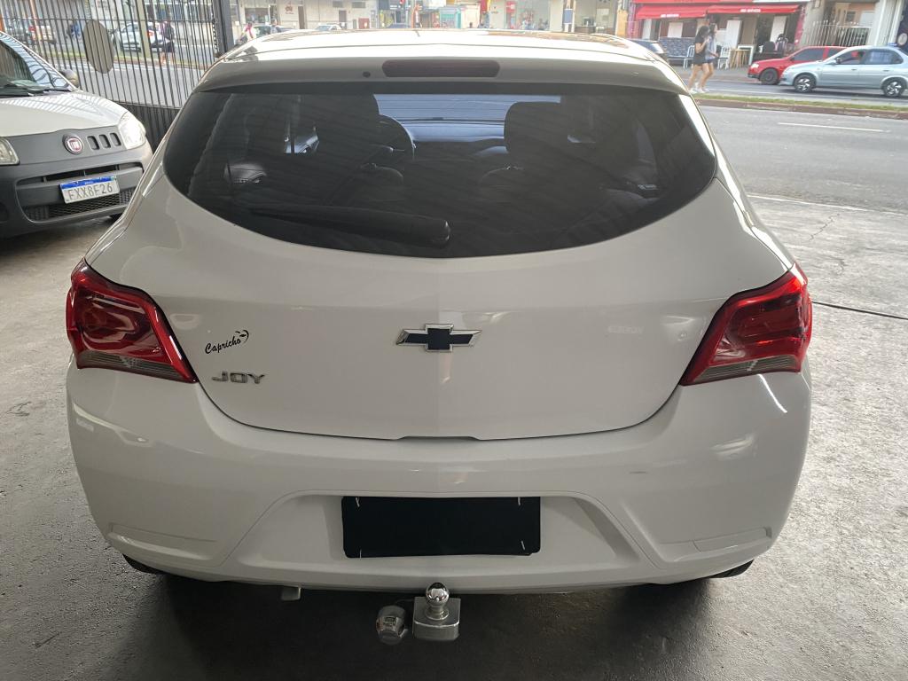 CHEVROLET Onix Hatch - Foto