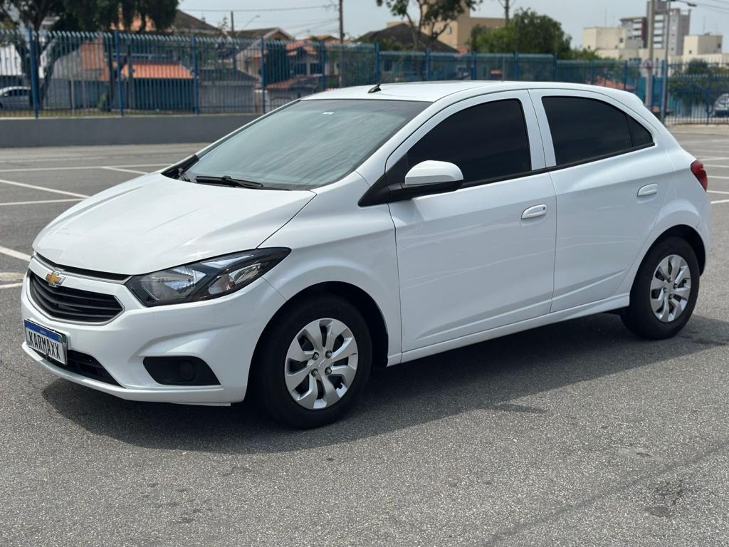 CHEVROLET Onix Hatch