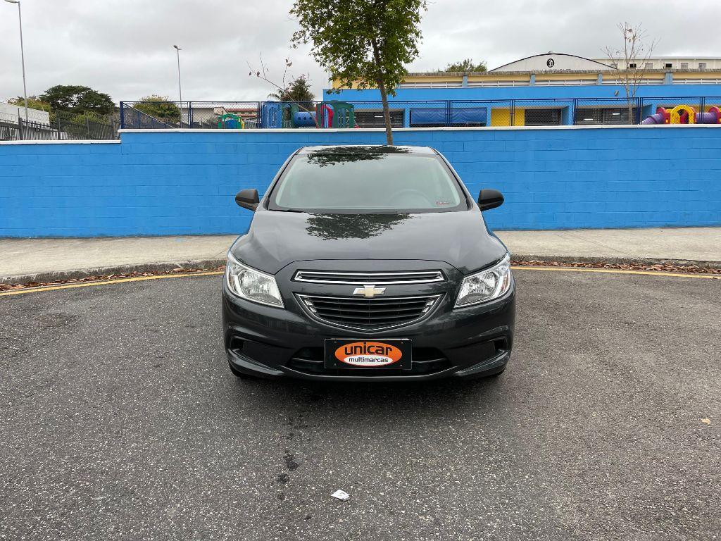 CHEVROLET Onix Hatch - Foto