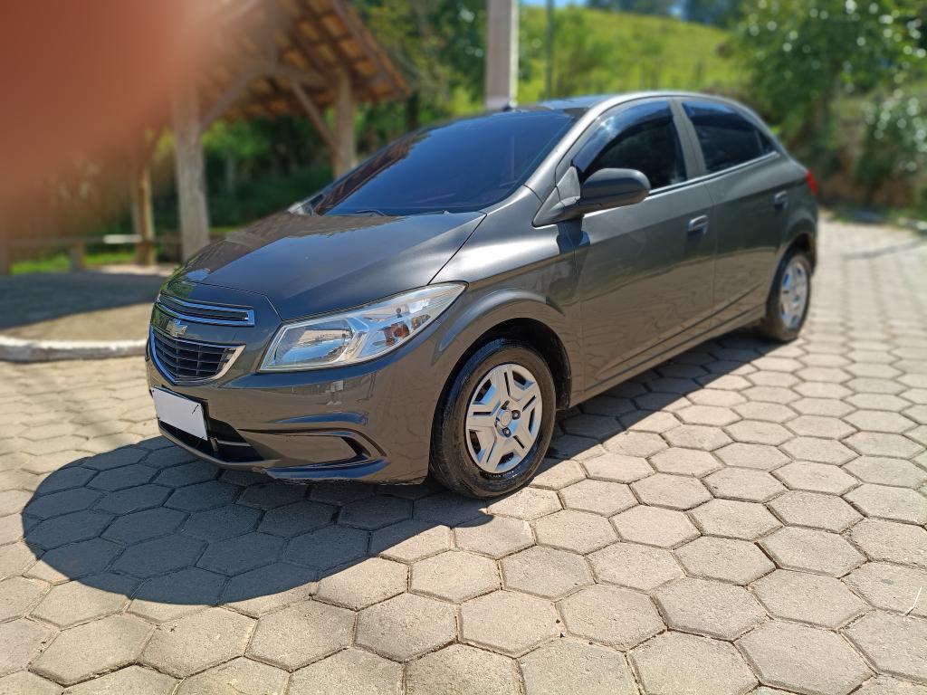 CHEVROLET Onix Hatch - Foto