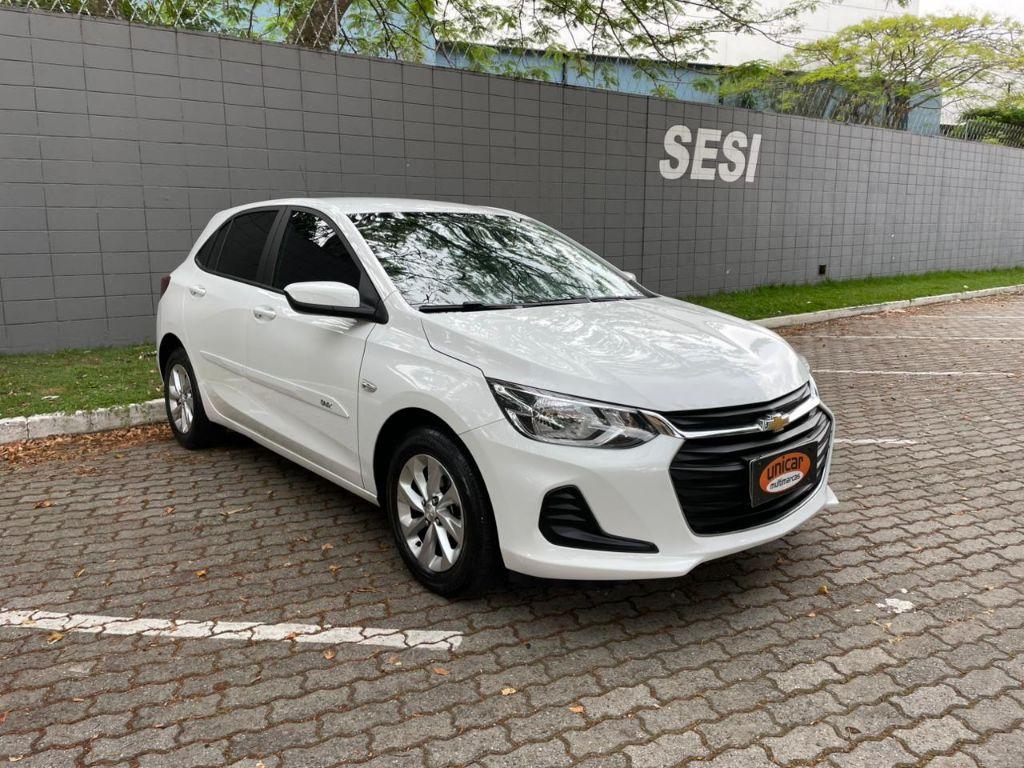 CHEVROLET Onix Hatch - Foto