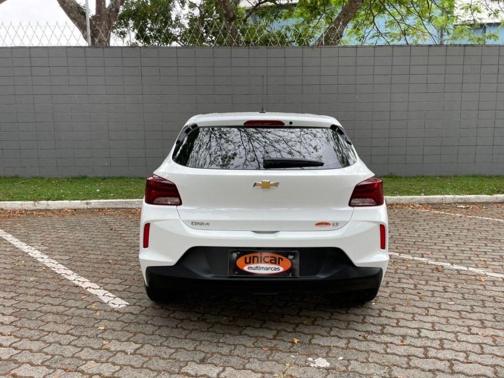 CHEVROLET Onix Hatch - Foto
