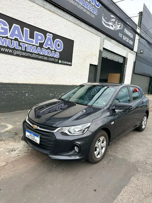 CHEVROLET Onix Hatch