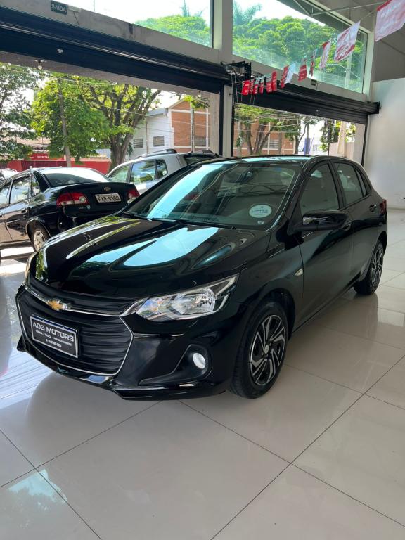 CHEVROLET Onix Hatch