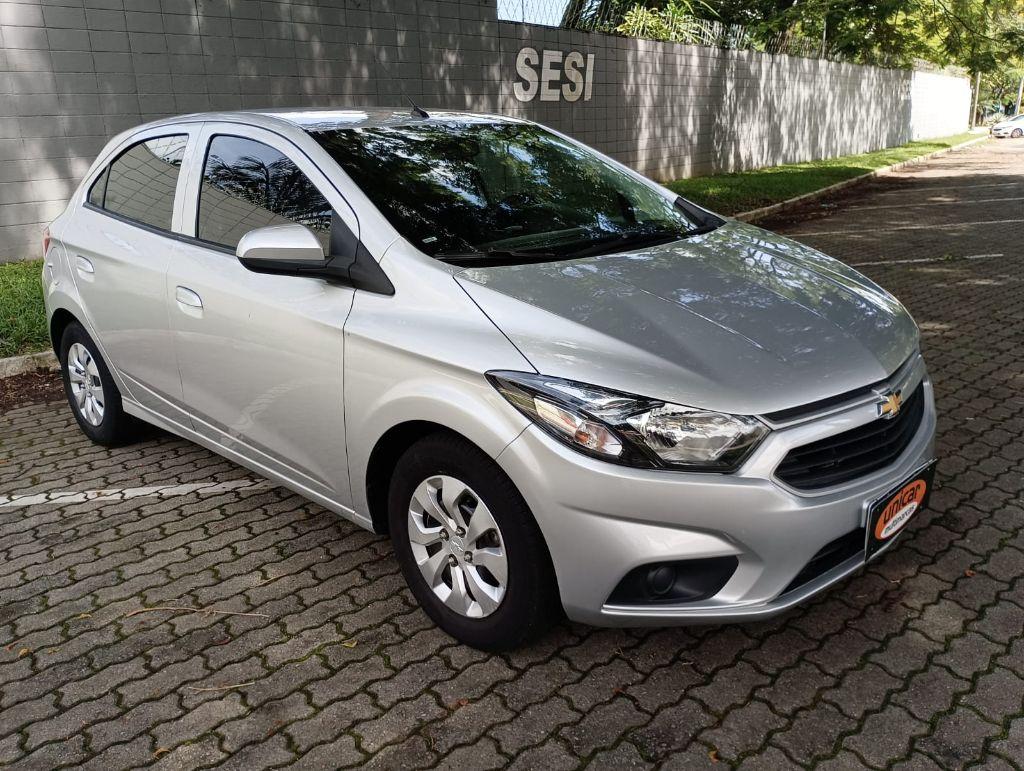 CHEVROLET Onix Hatch - Foto