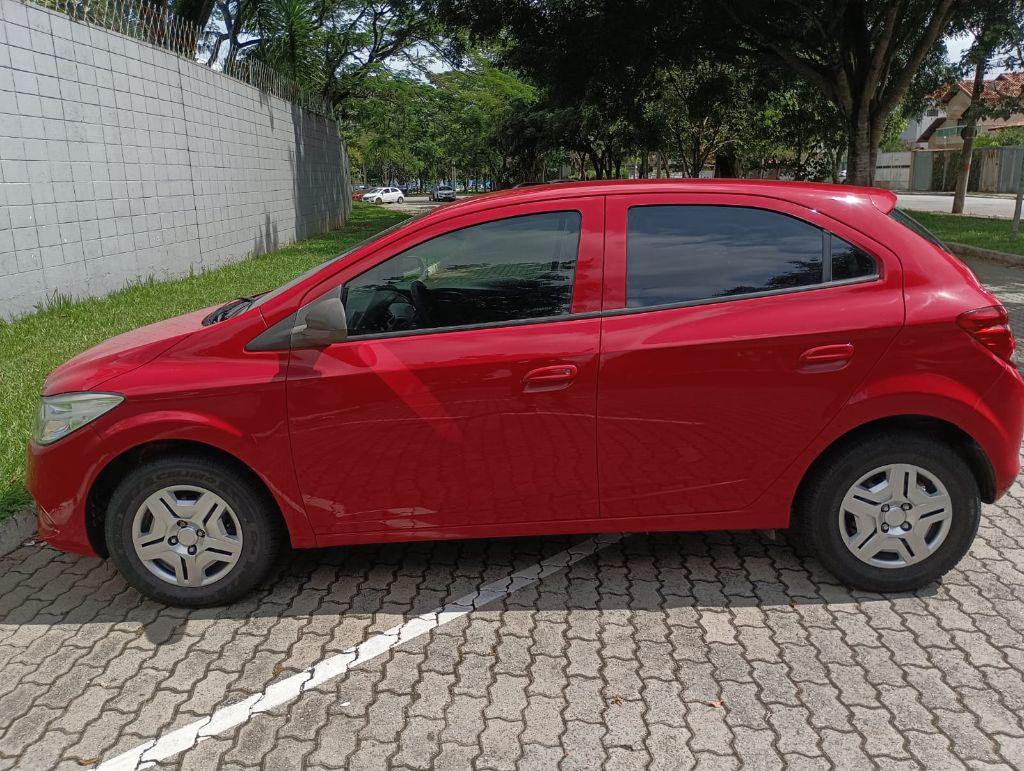 CHEVROLET Onix Hatch - Foto