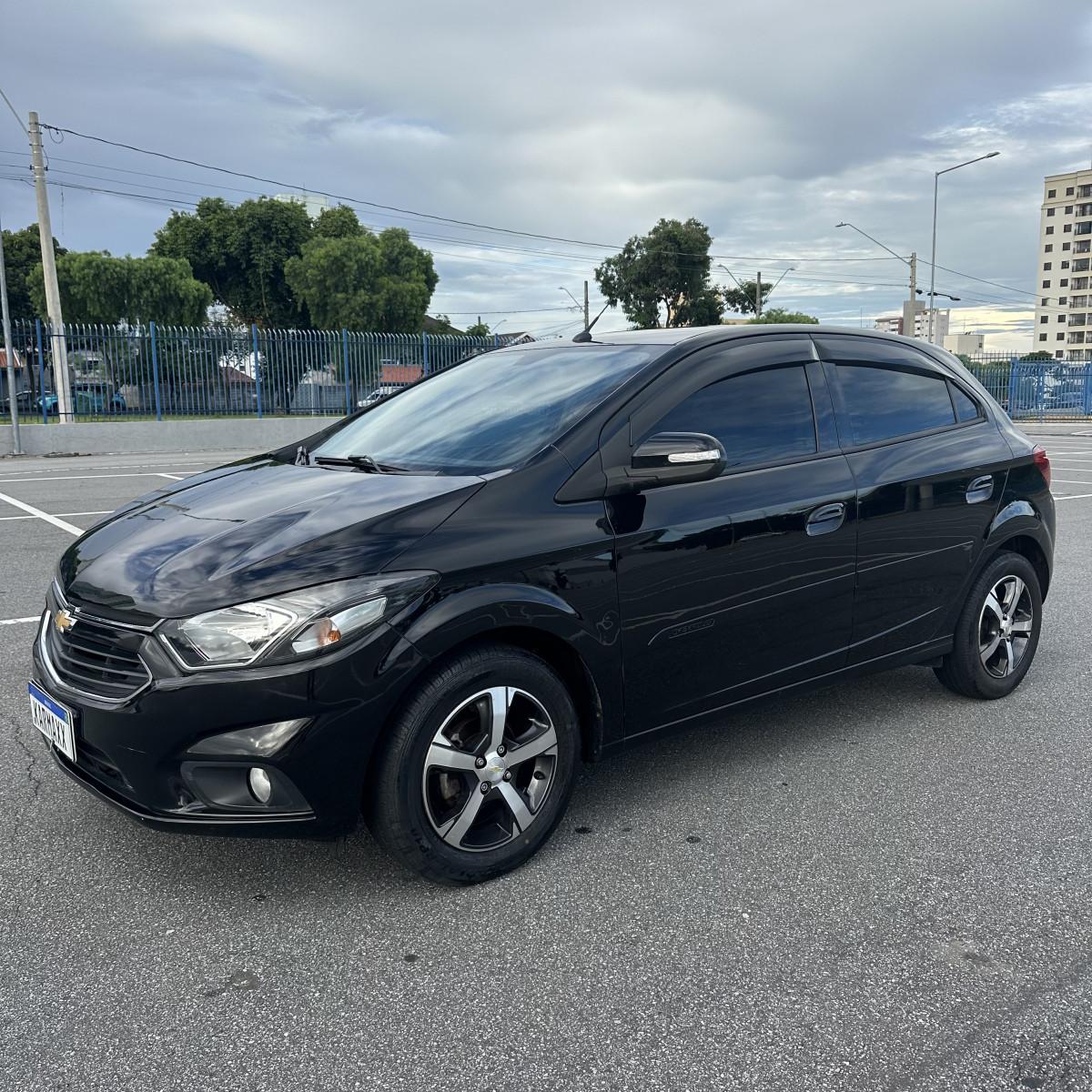 CHEVROLET Onix Hatch