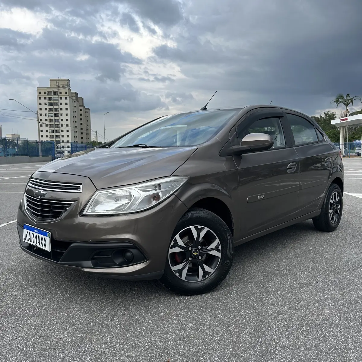 CHEVROLET Onix Hatch