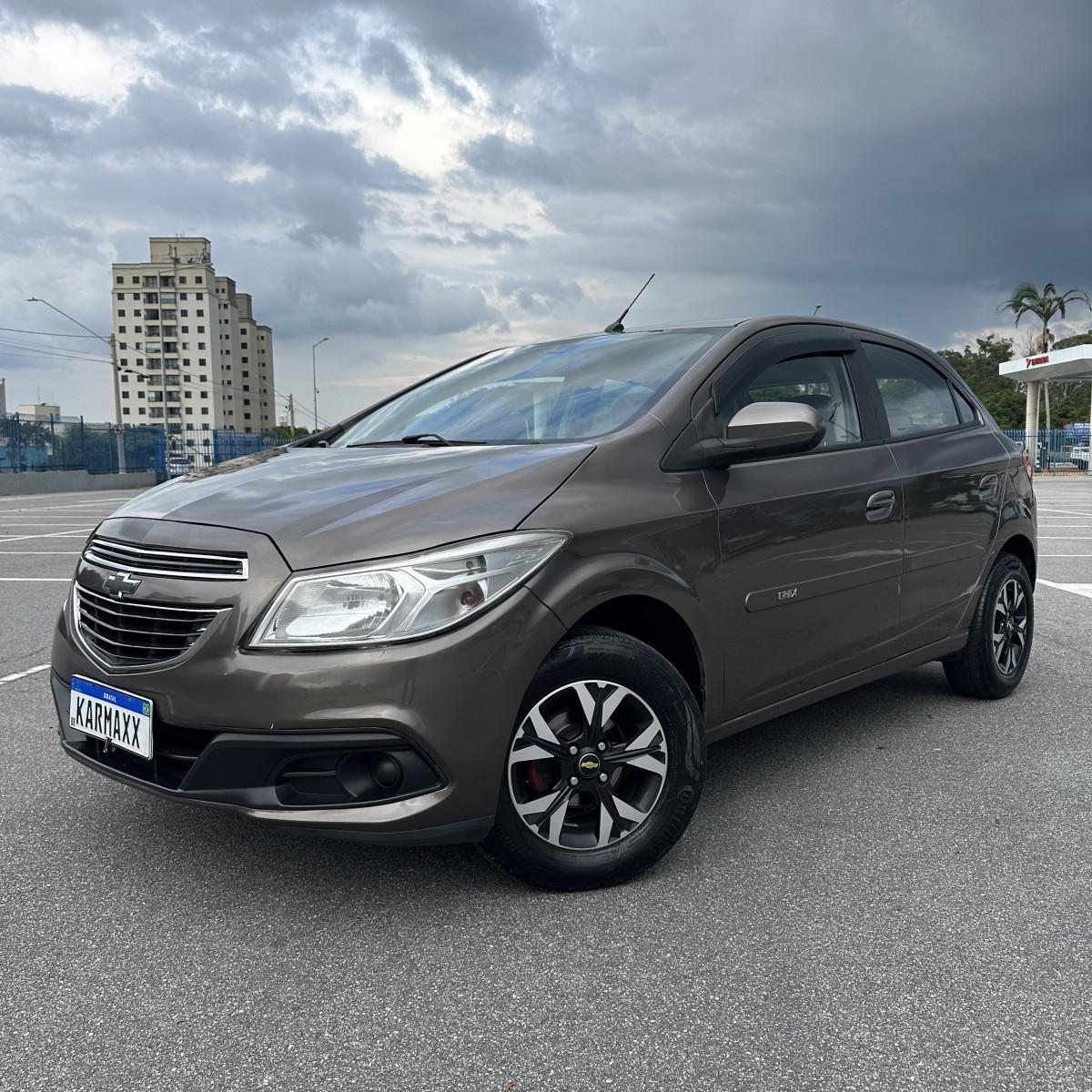 CHEVROLET Onix Hatch