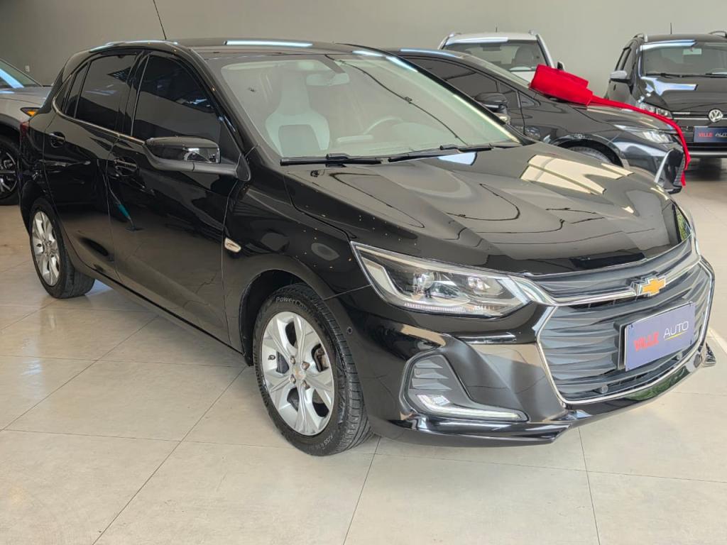 CHEVROLET Onix Hatch - Foto