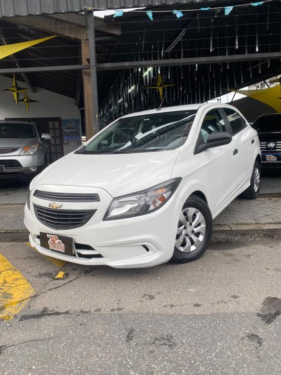 CHEVROLET Onix Hatch - Foto