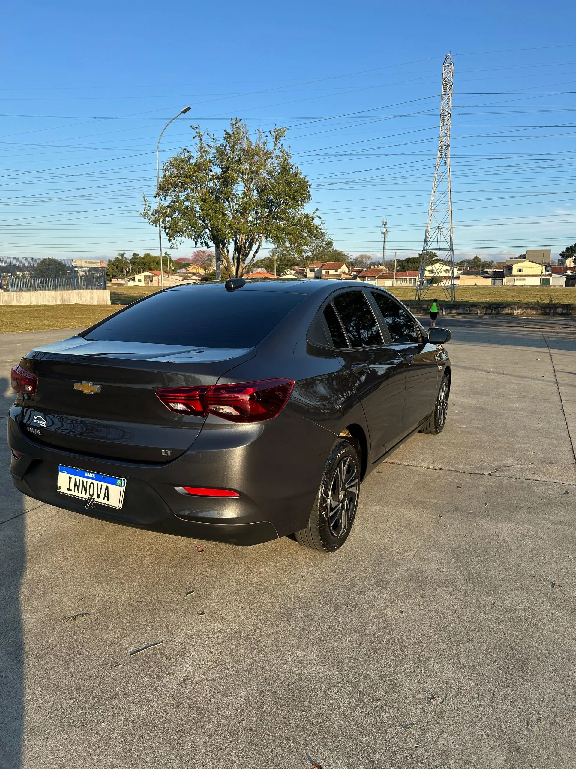 CHEVROLET Onix Sedan - Foto