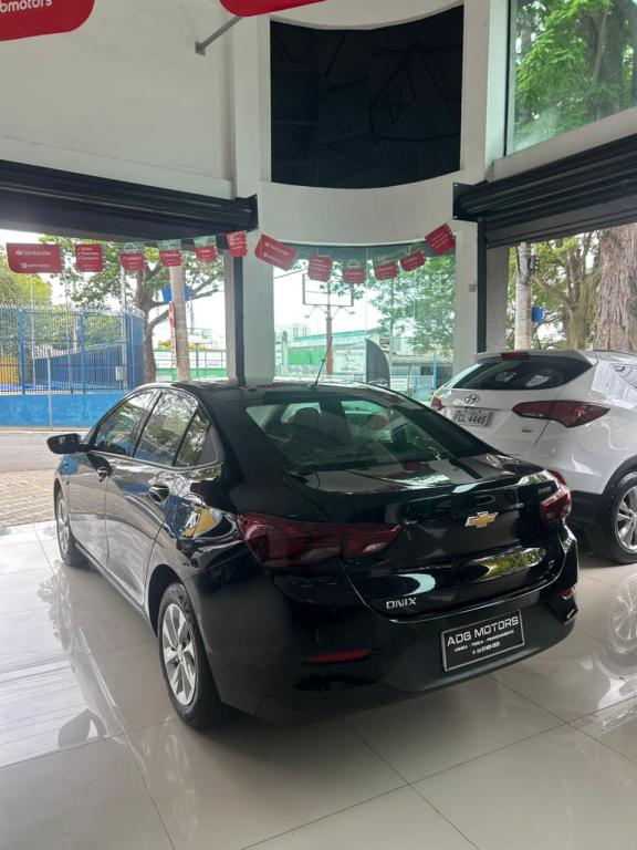 CHEVROLET Onix Sedan - Foto