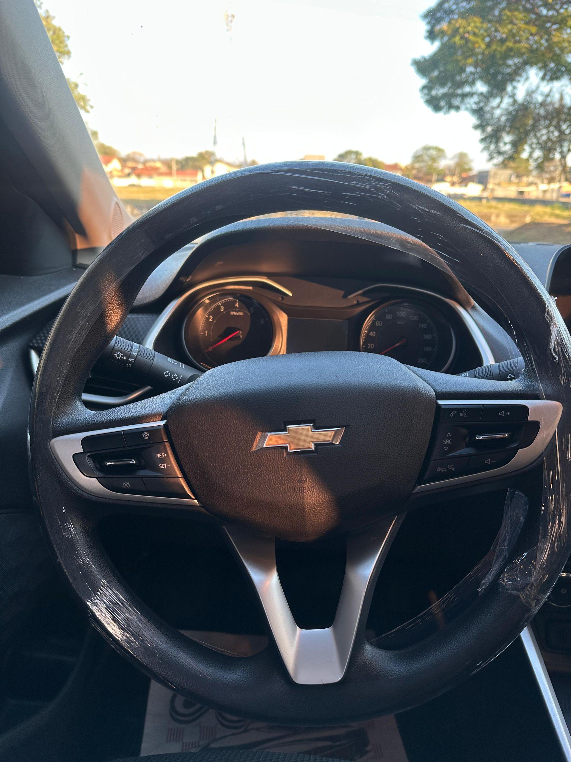 CHEVROLET Onix Sedan - Foto