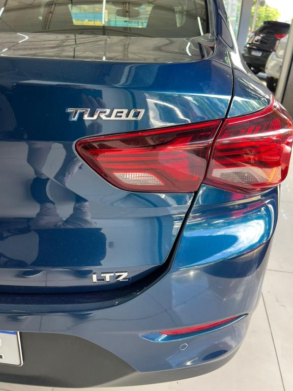 CHEVROLET Onix Sedan - Foto