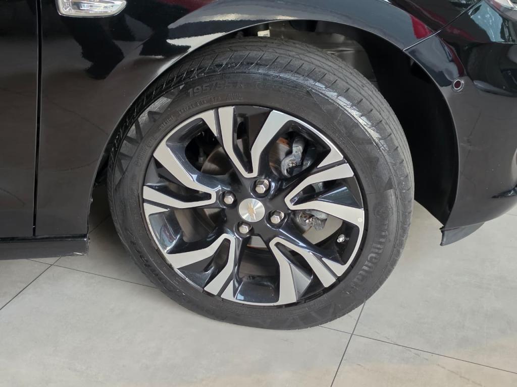 CHEVROLET Onix Sedan - Foto