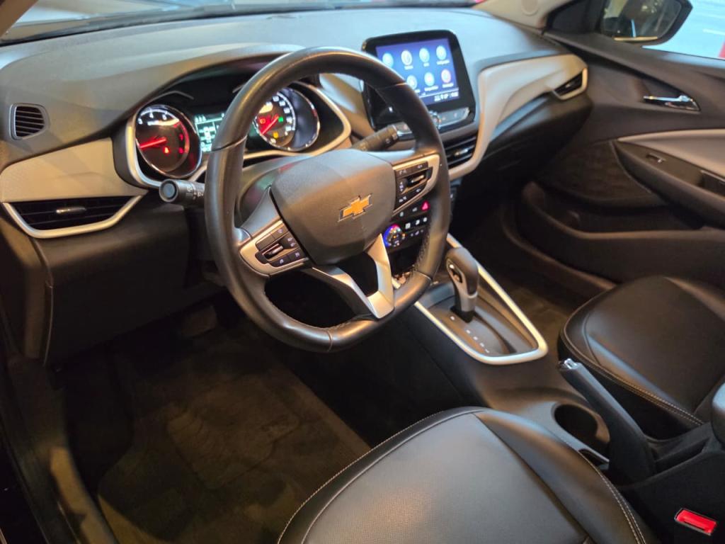 CHEVROLET Onix Sedan - Foto