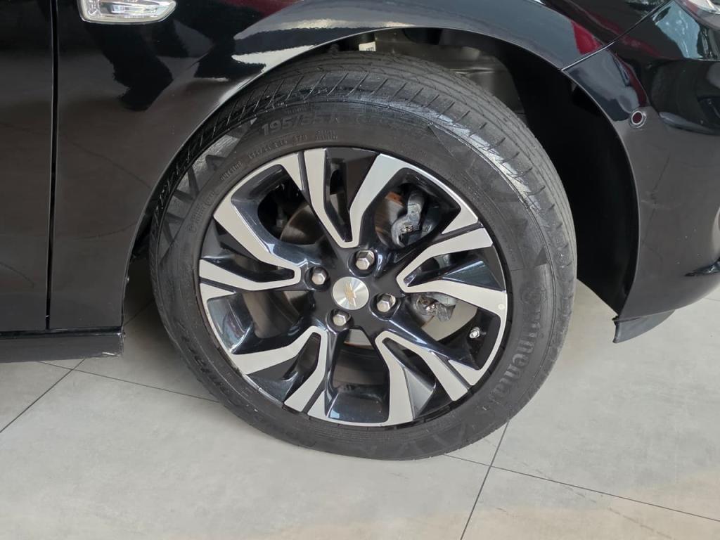 CHEVROLET Onix Sedan - Foto