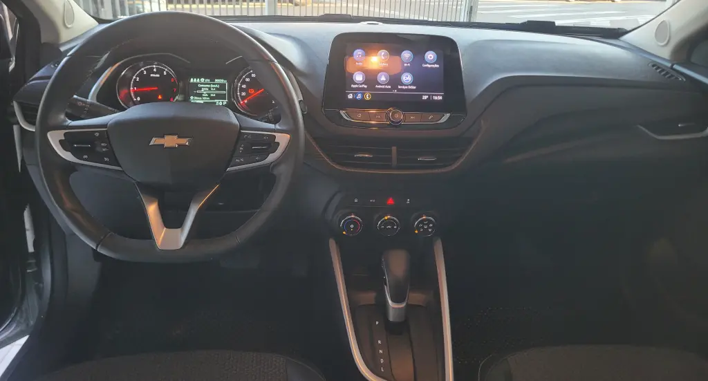 CHEVROLET Onix Sedan - Foto