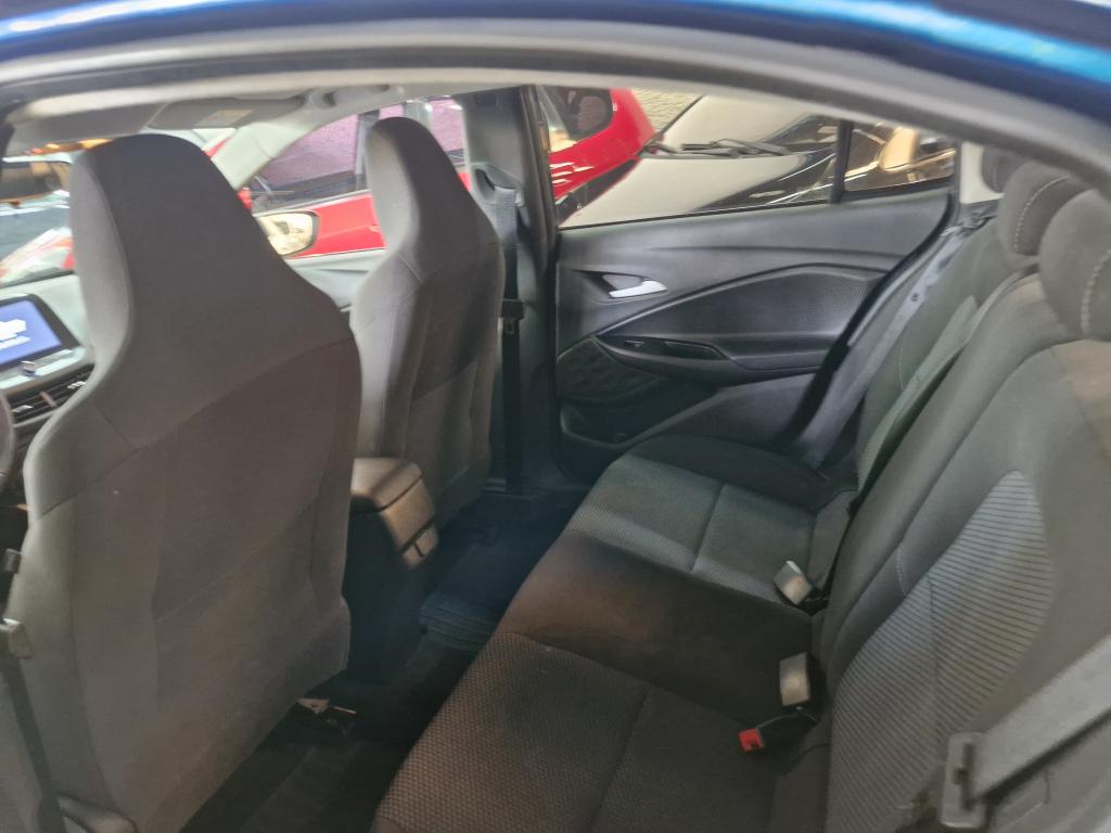 CHEVROLET Onix Sedan - Foto