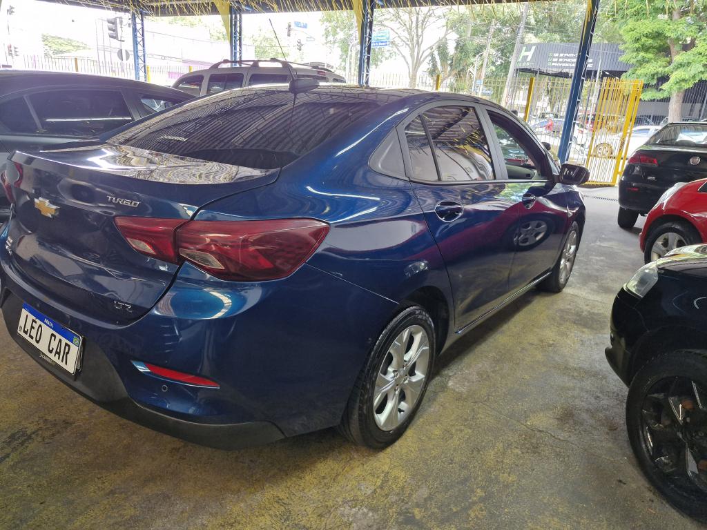 CHEVROLET Onix Sedan - Foto