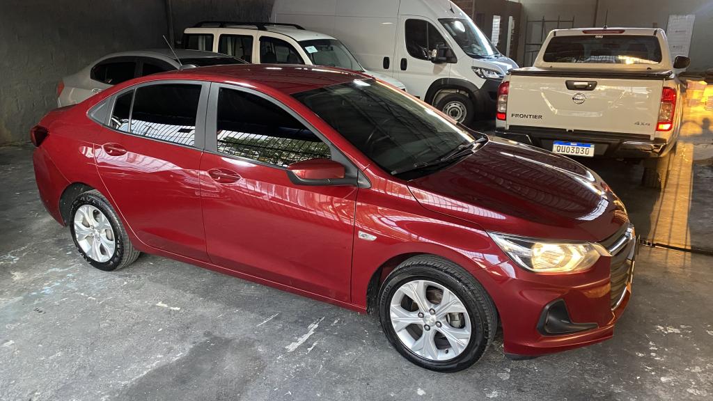 CHEVROLET Onix Sedan - Foto