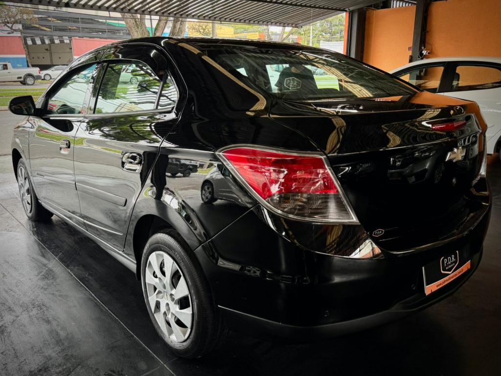 CHEVROLET Prisma - Foto